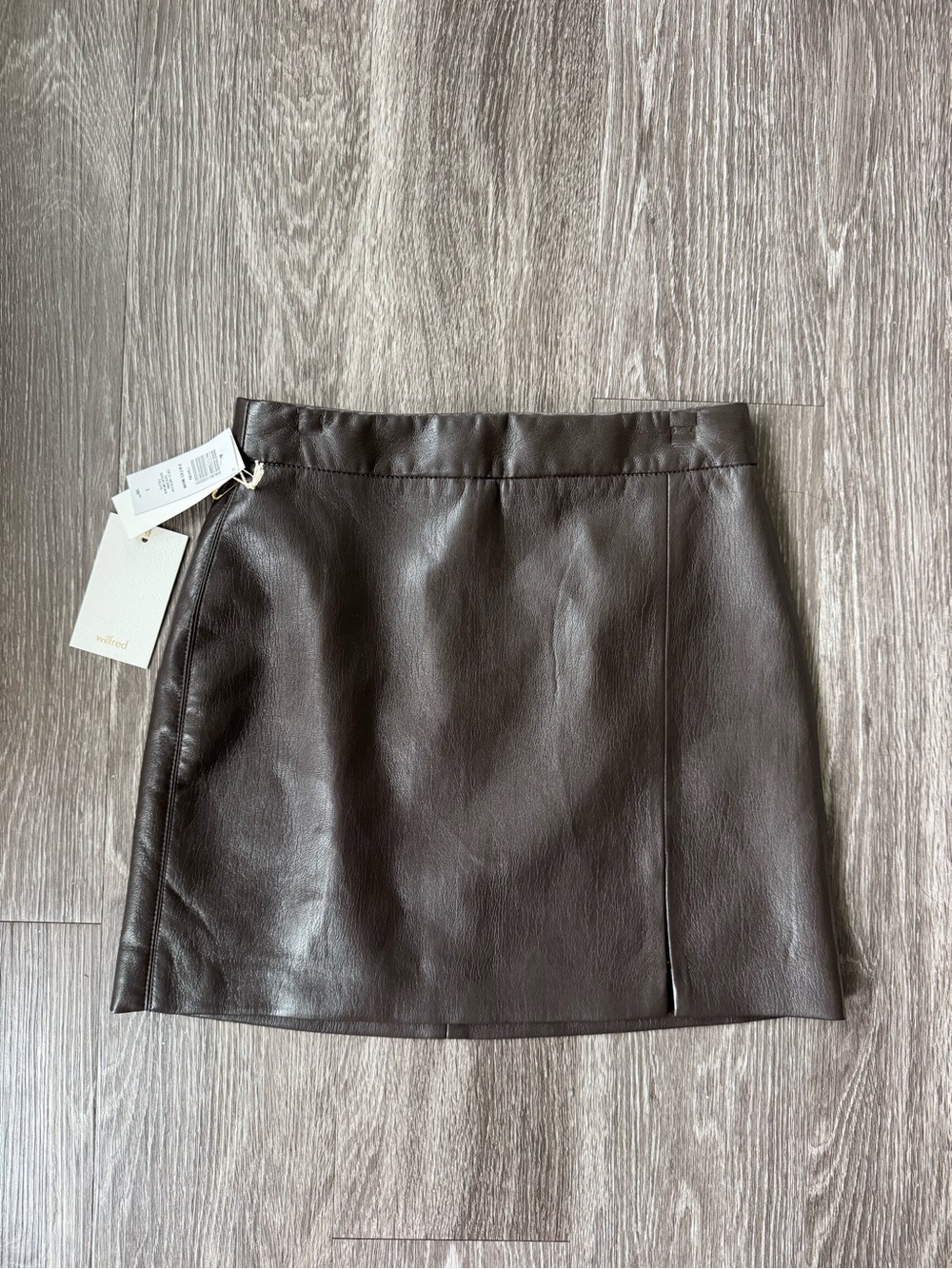 NWT Aritzia Wilfred Brown Faux Leather Skirt | Mini Slit Size 2